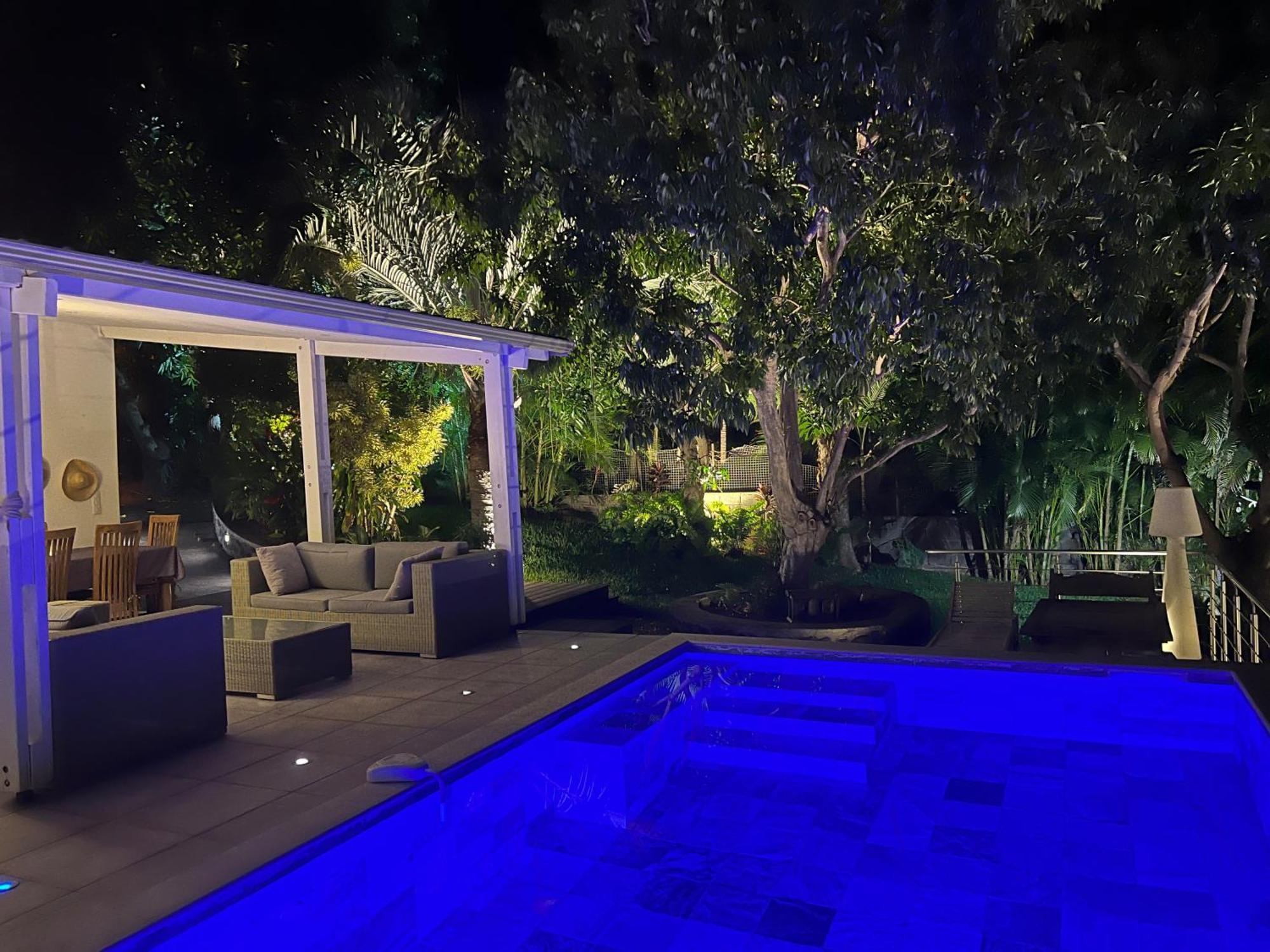 Villa Tropicale - Meuble De Tourisme 4 Etoiles Saint-Gilles-les Bains Ngoại thất bức ảnh
