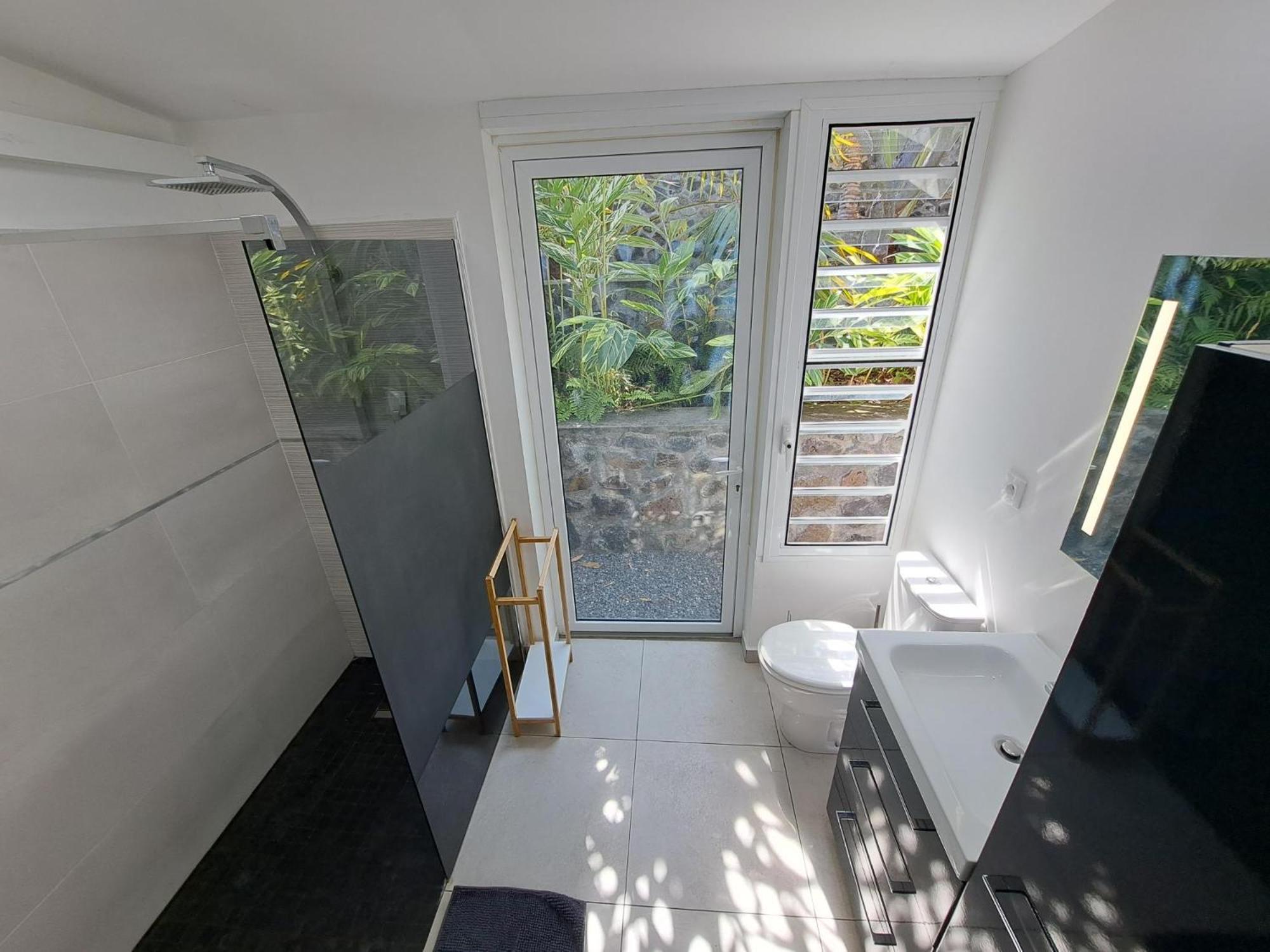 Villa Tropicale - Meuble De Tourisme 4 Etoiles Saint-Gilles-les Bains Ngoại thất bức ảnh